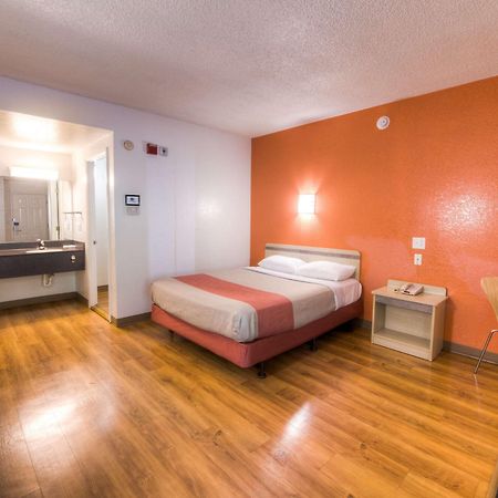 Motel 6-Niantic, Ct - New London Exteriér fotografie