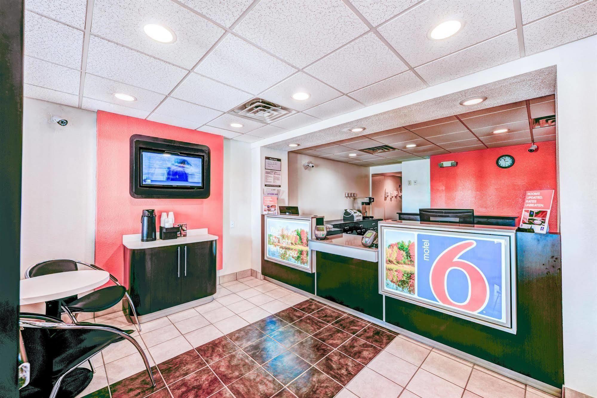 Motel 6-Niantic, Ct - New London Exteriér fotografie