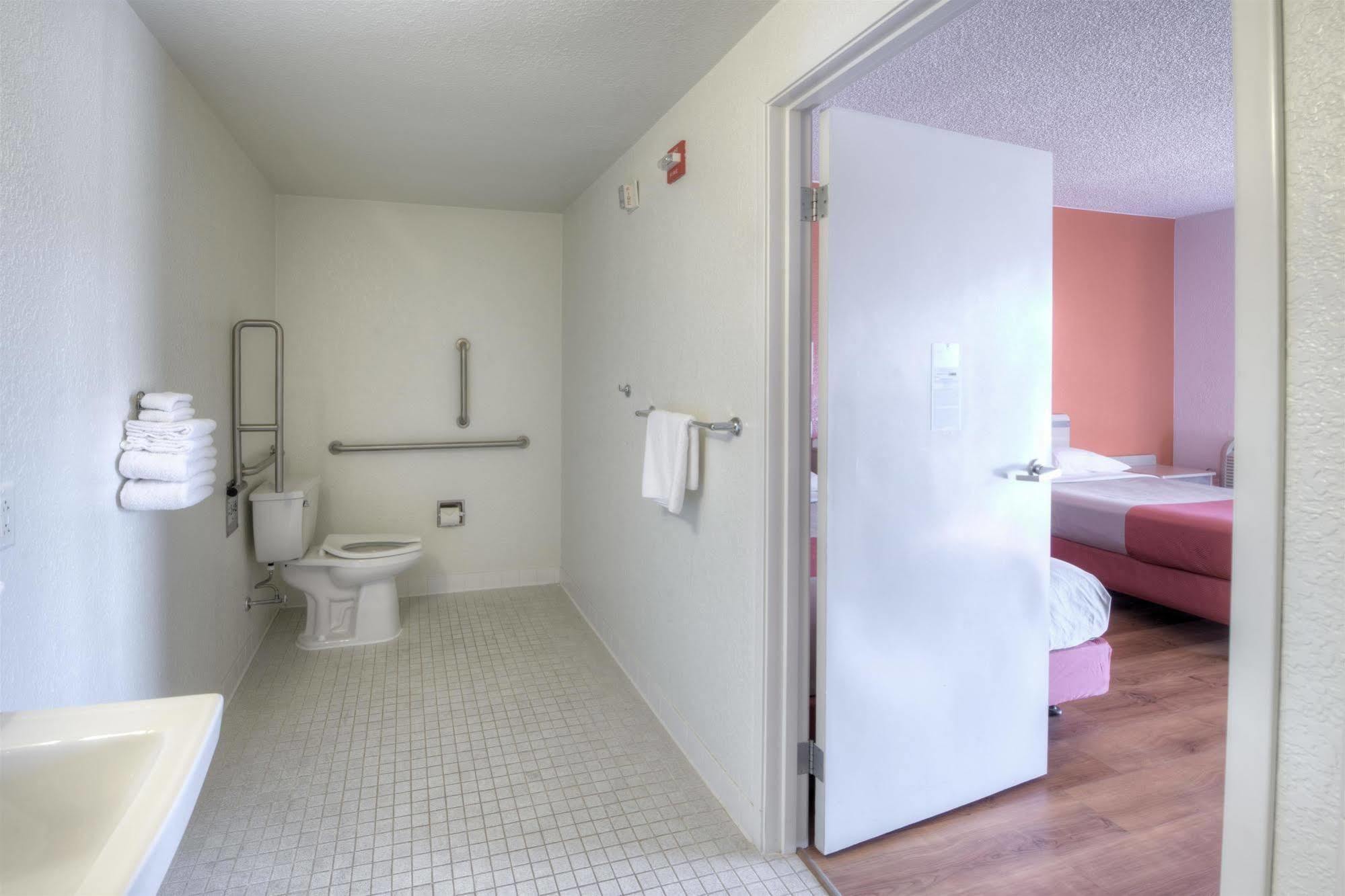 Motel 6-Niantic, Ct - New London Exteriér fotografie