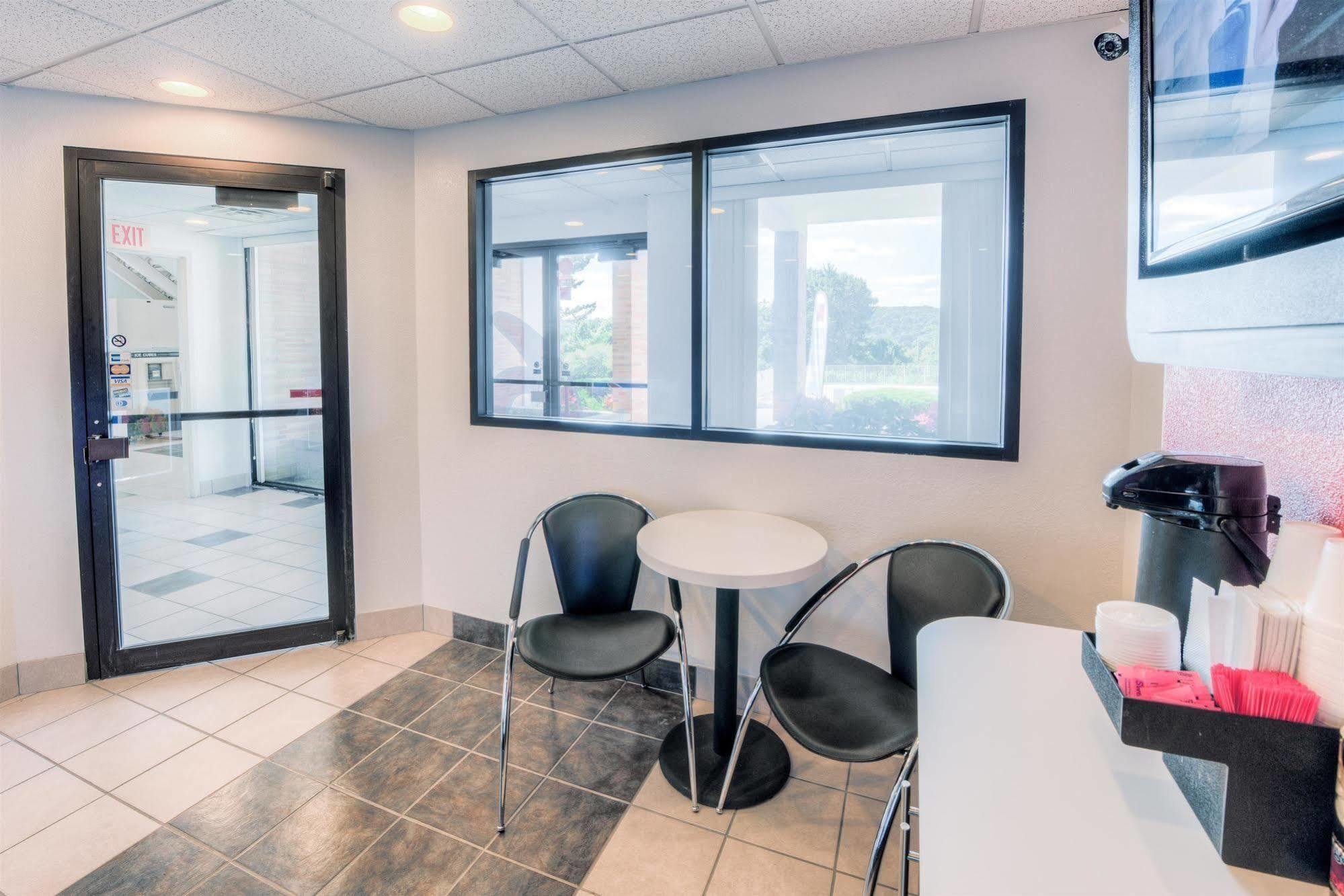 Motel 6-Niantic, Ct - New London Exteriér fotografie