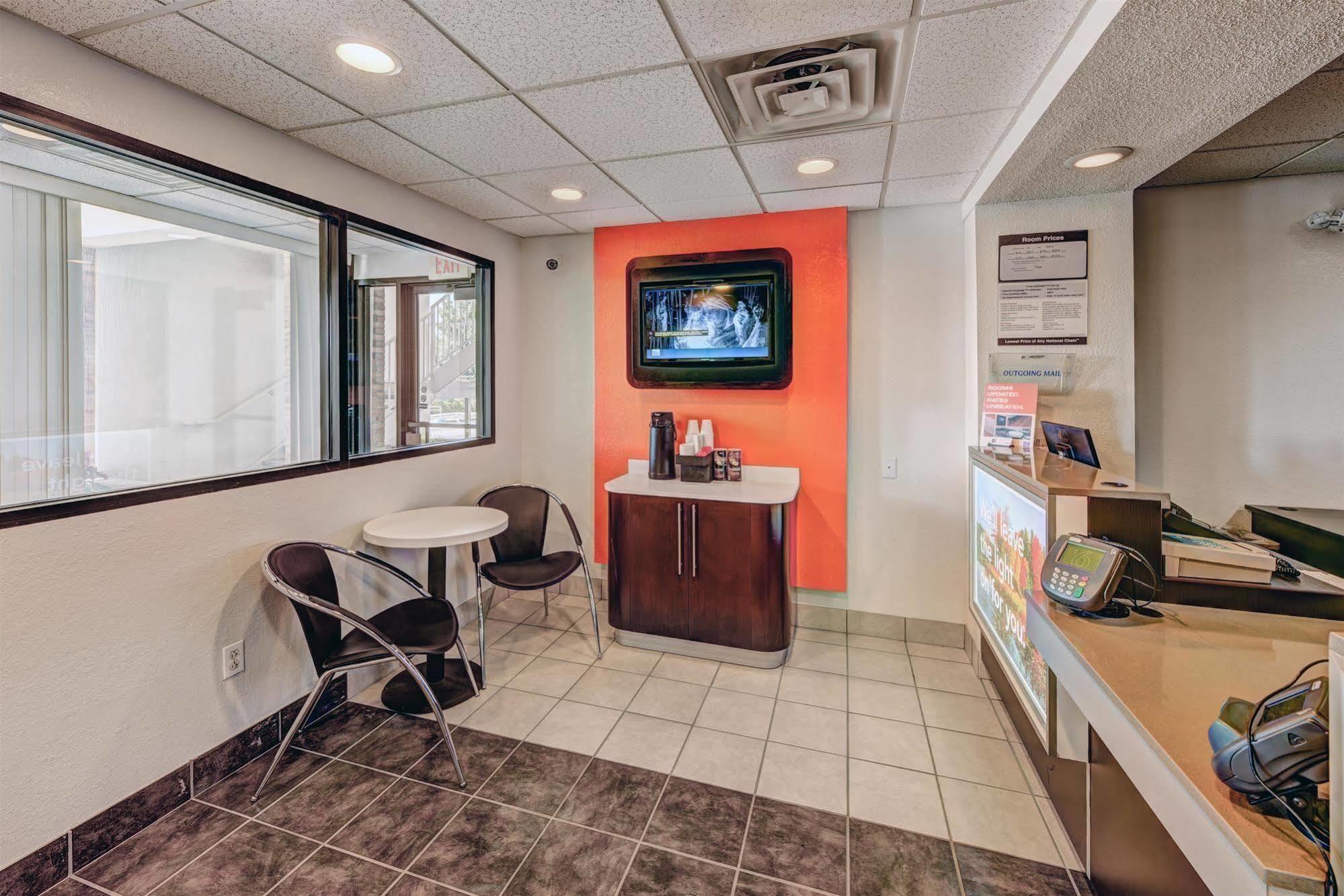 Motel 6-Niantic, Ct - New London Exteriér fotografie